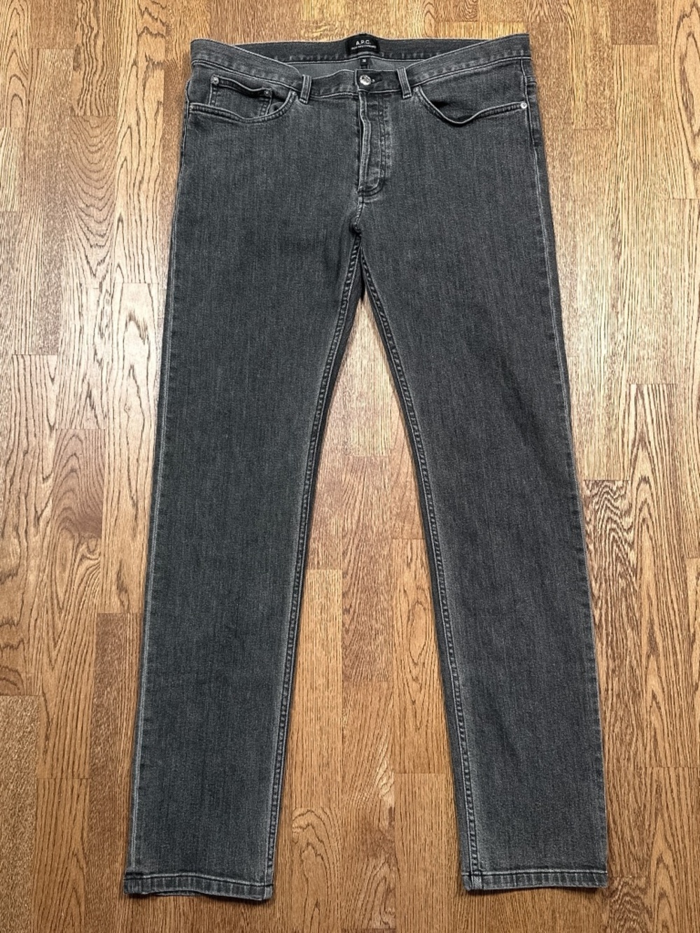 APC Petit New Standard Gray Slim Tapered Denim Jeans Mens 36
